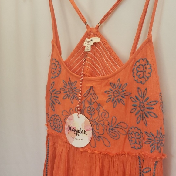 Sun dress/bathing suit cover - Picture 4 of 7